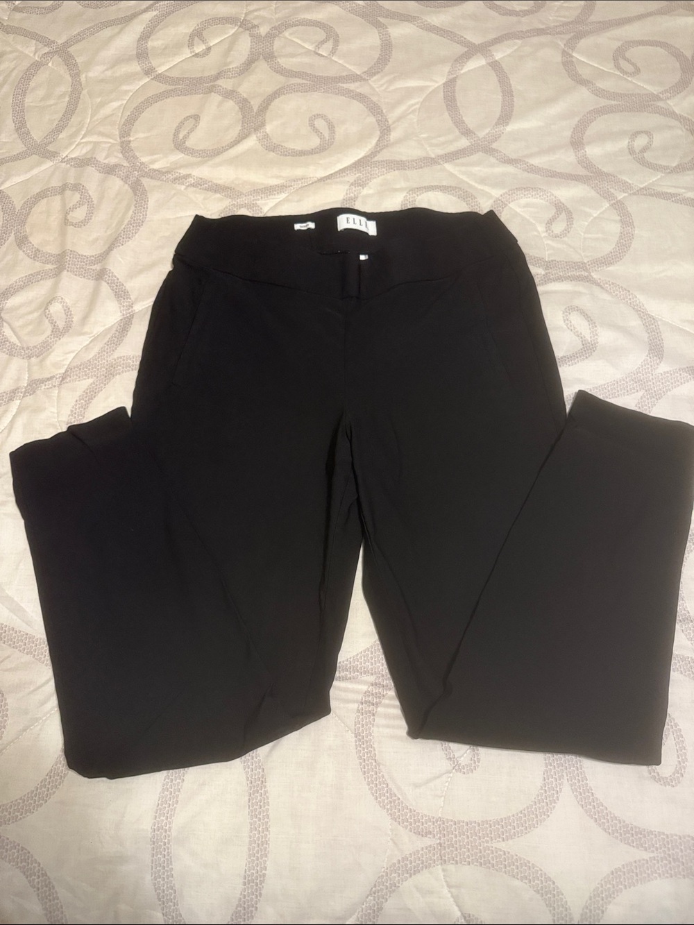 ELLE Black Skinny Ponte Pants - Sleek Tailored Fit